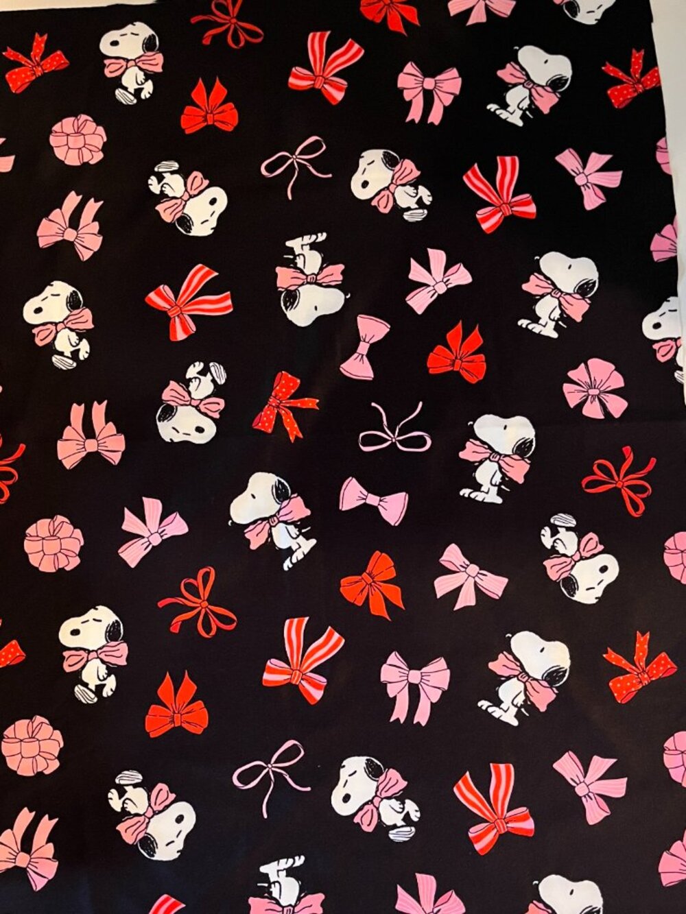 22 piece set Snoopy Scrap fabric bundle 7 - Picture 5 of 14